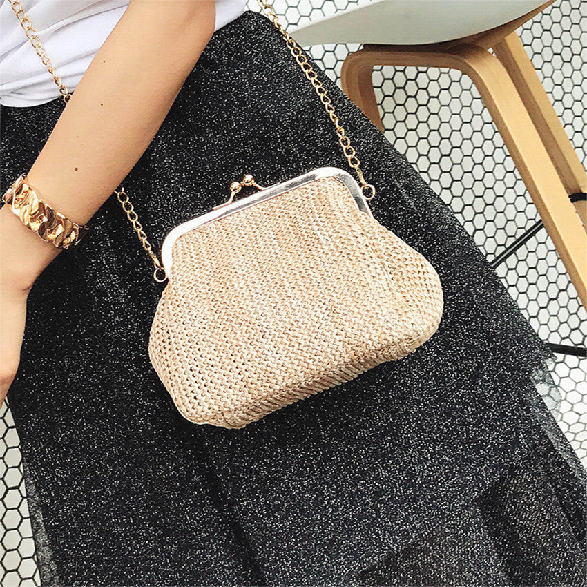 Kiss Lock Shoulder Bag