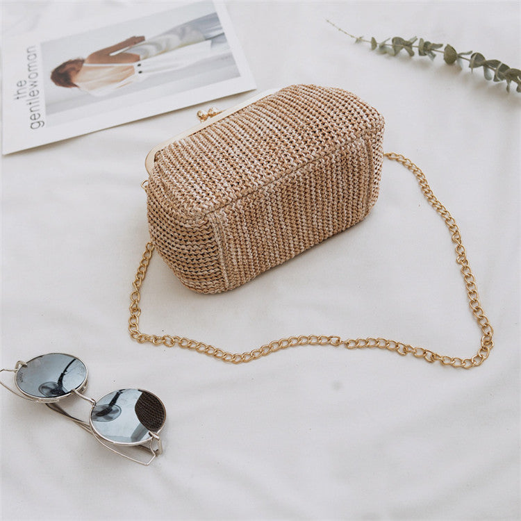 Kiss Lock Shoulder Bag